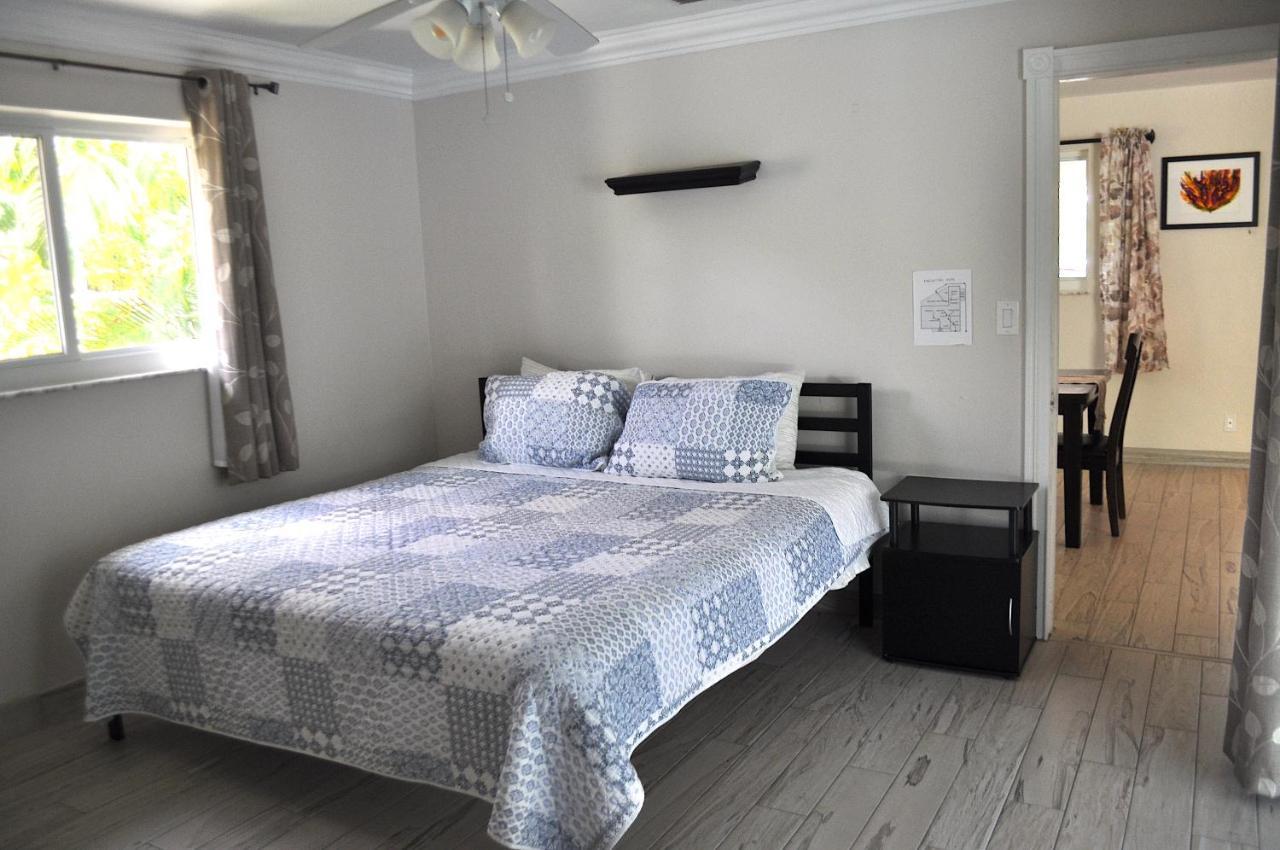 Lovely 3-Bd, Walk To Bars, 9 Min Drive From Beach! Heated Pool. Fort Lauderdale Exterior photo